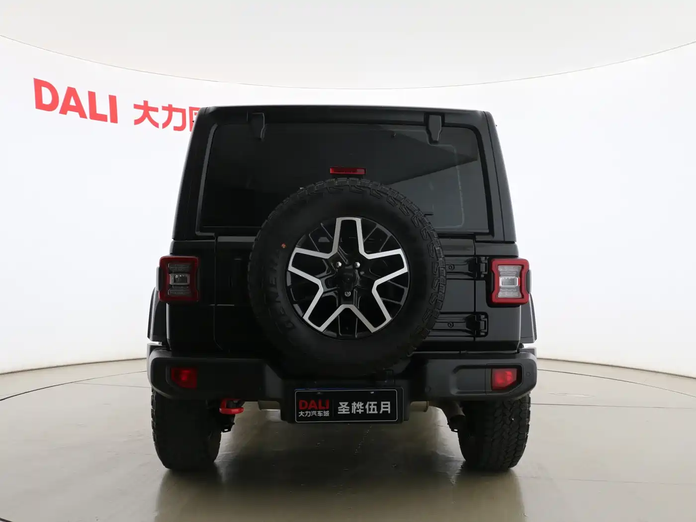 Jeep Wrangler 2024 2024 Model 2.0T Sahara Four-Door Version