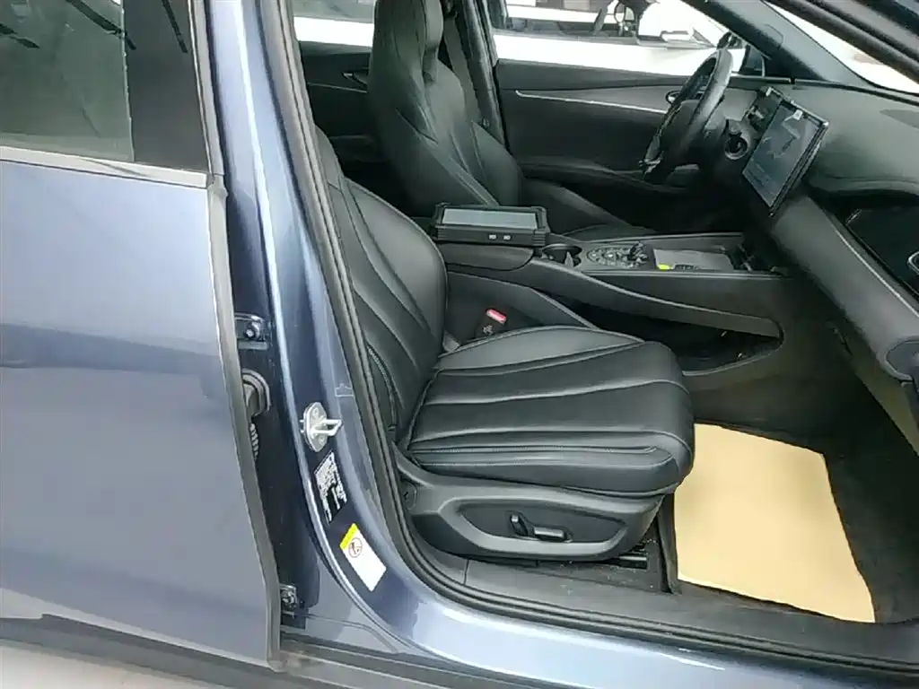 BYD Seal 06 New Energy 2025 DM-i Smart Drive Edition 120KM Luxury фото 25