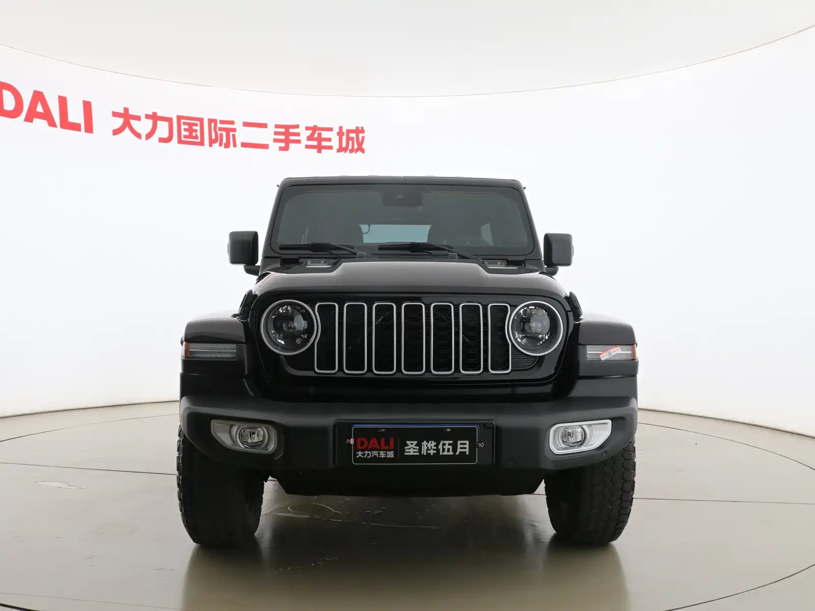 صورة 2 - Jeep Wrangler