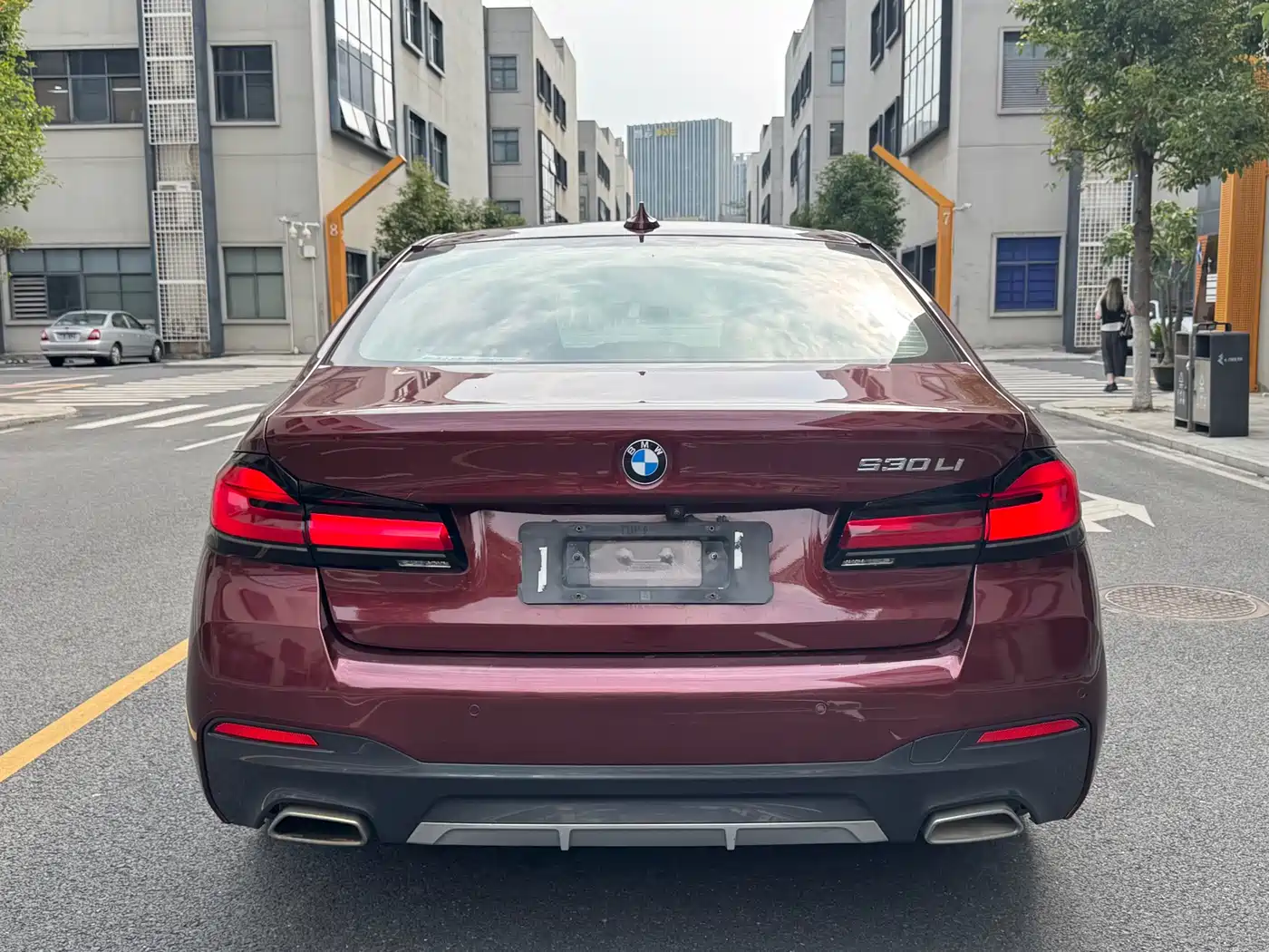 BMW 5 Series 2021 530Li Premium M Sport Package фото 4