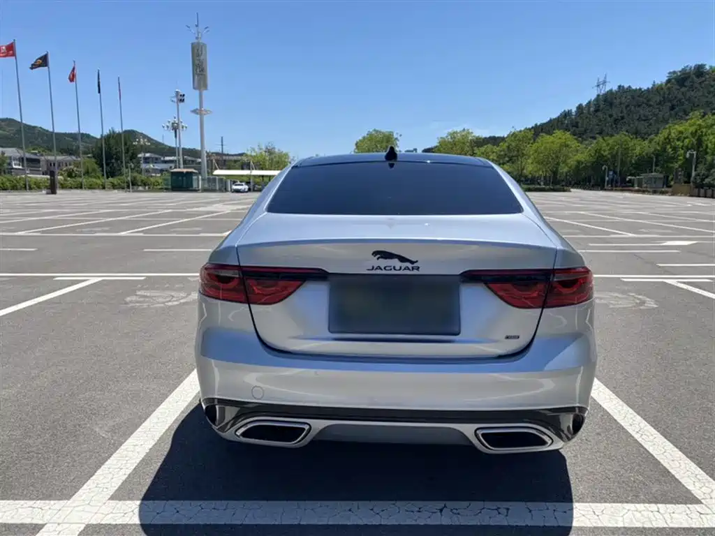 JAGUAR XFL