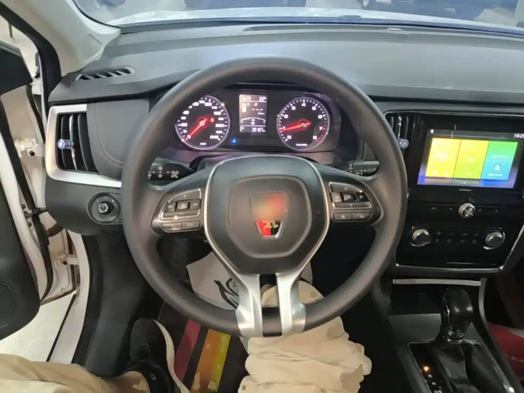 Roewe i6 2021 2020 PLUS 1.6L CVT 4G Connected Glory Luxury Edition