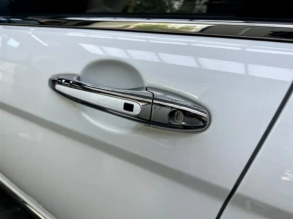 Haval H6 2018 Sport Edition 1.5T Automatic 2WD Premium China V фото 15