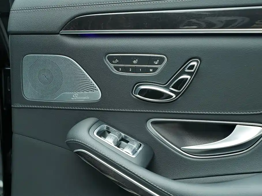 Mercedes-Benz S-Class 2016 S 400 L 4MATIC фото 24