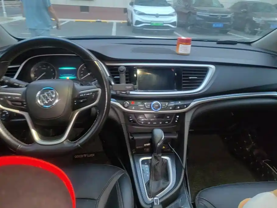 Фото 12 - Buick Excelle