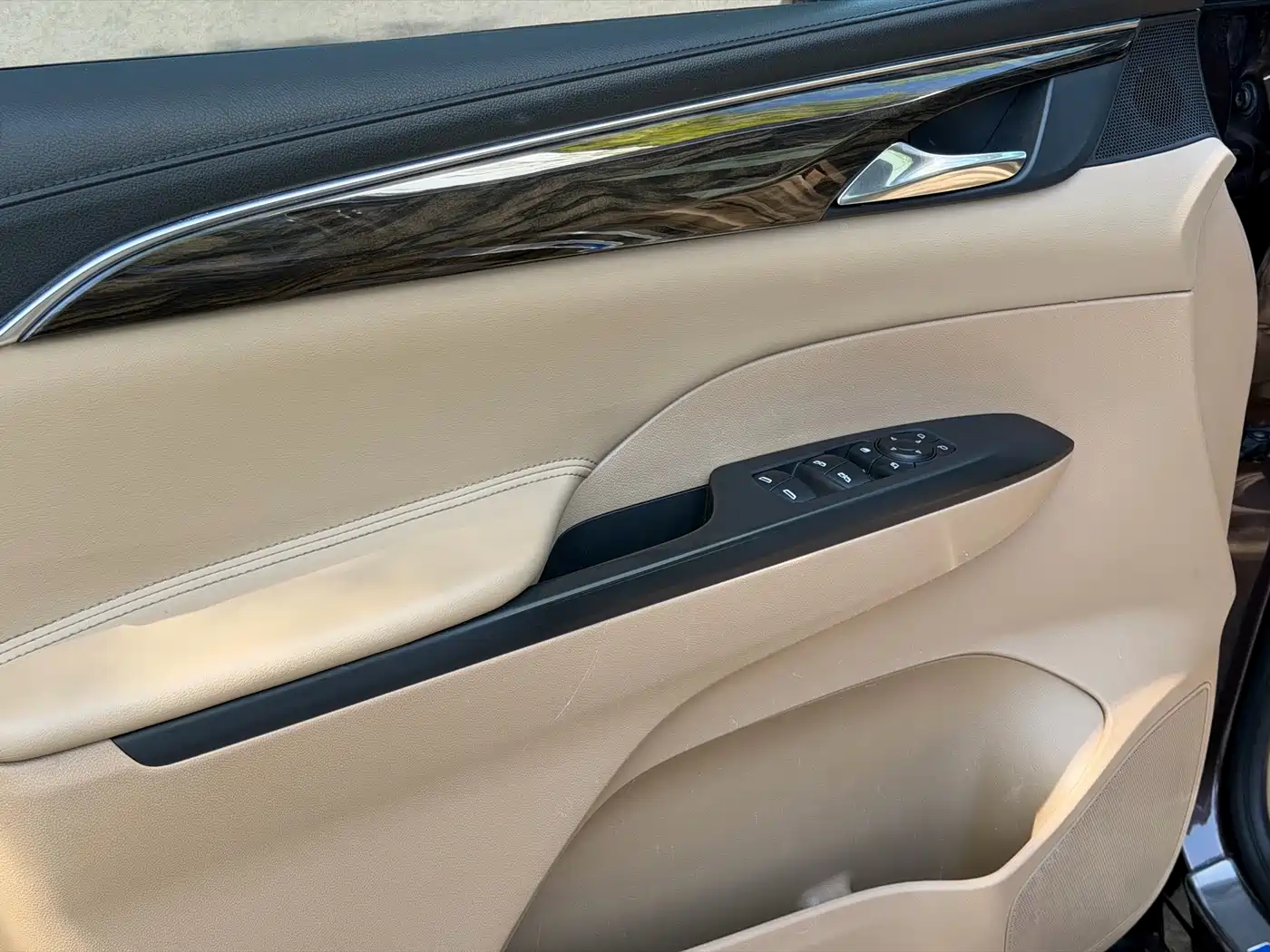 Buick GL8 2017 ES 28T Premium China V фото 10