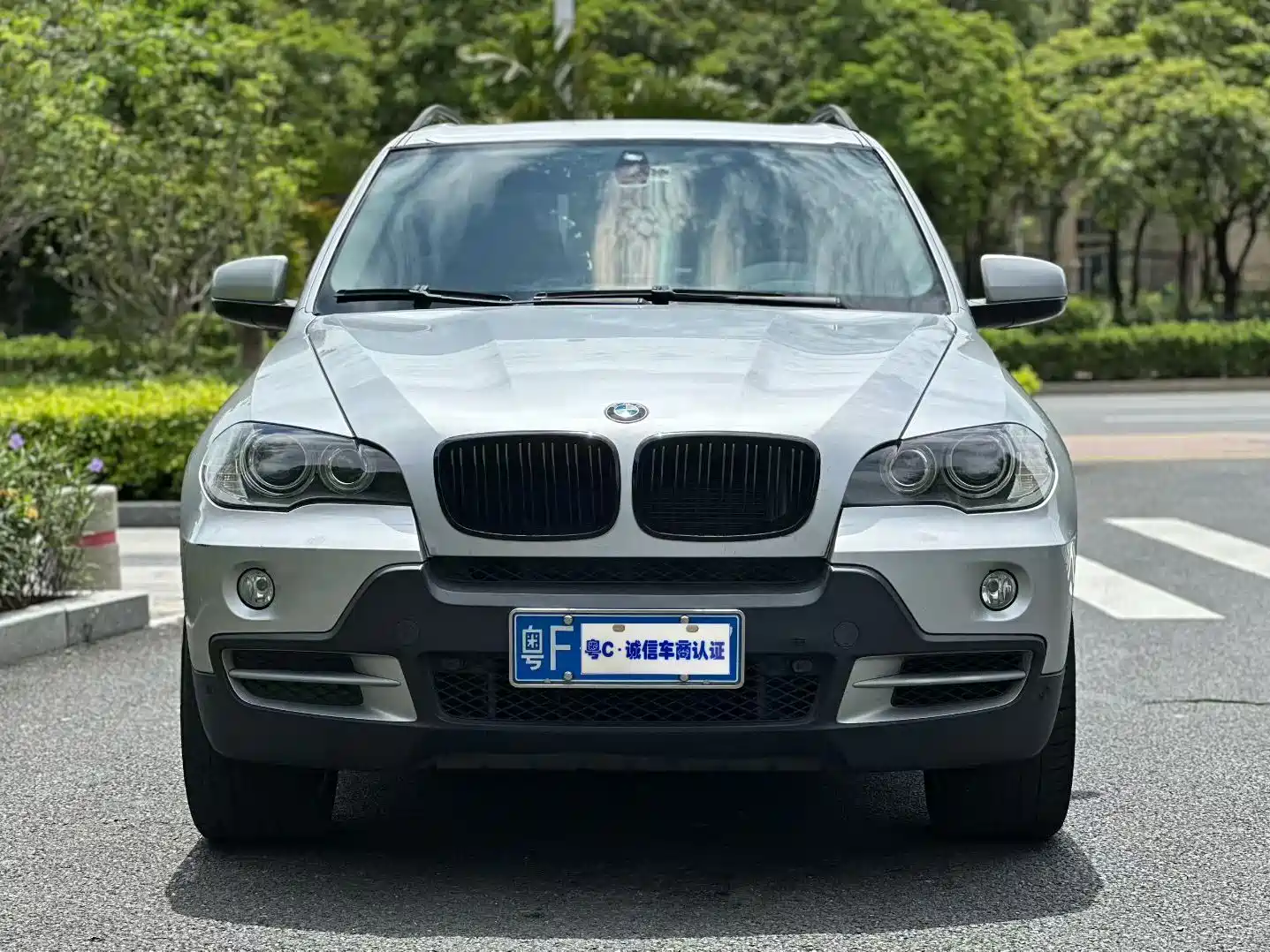 Photo 3 - BMW X5 (Import)