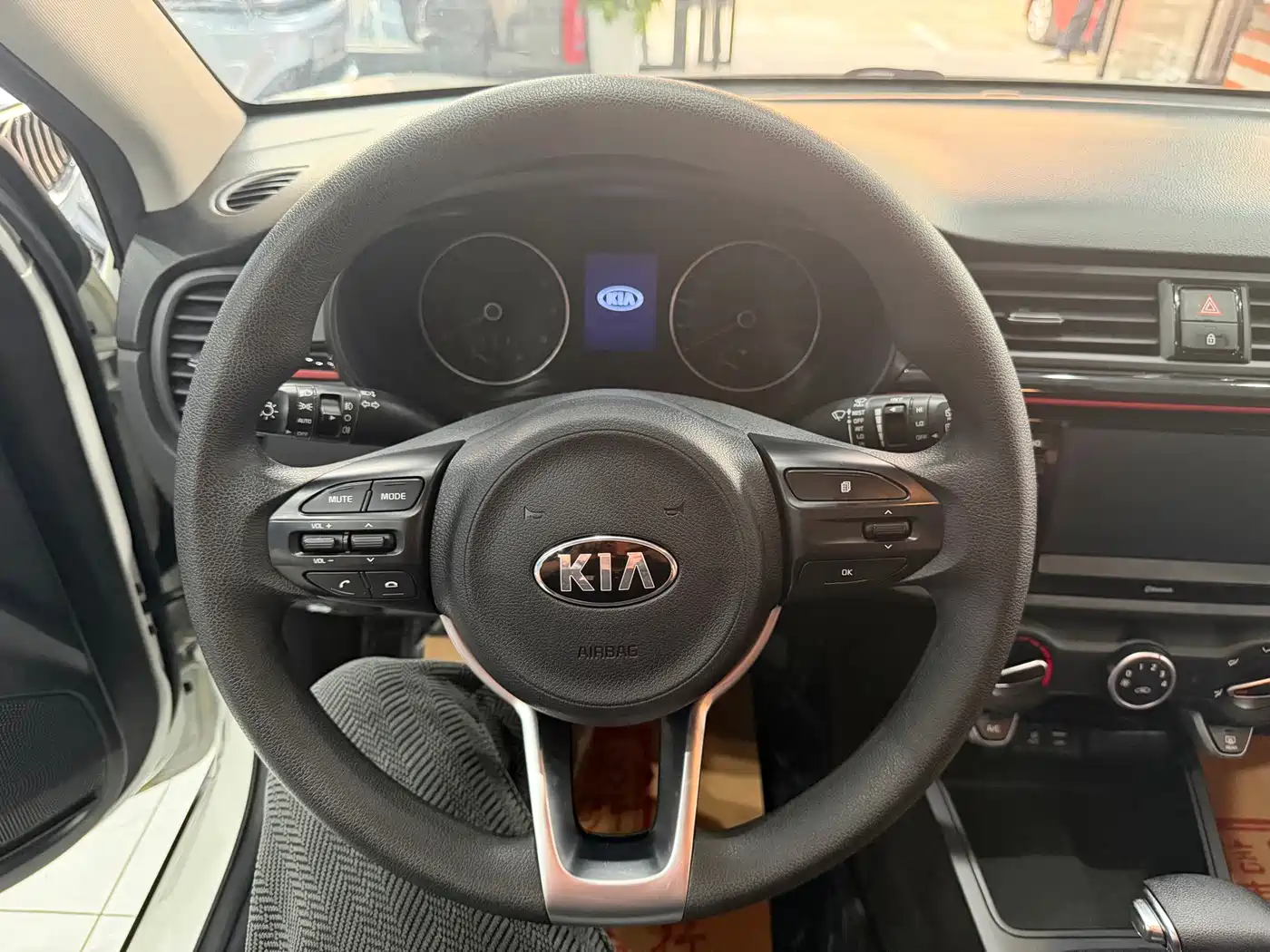 Kia KX CROSS 2017 1.4L AT GLS фото 13