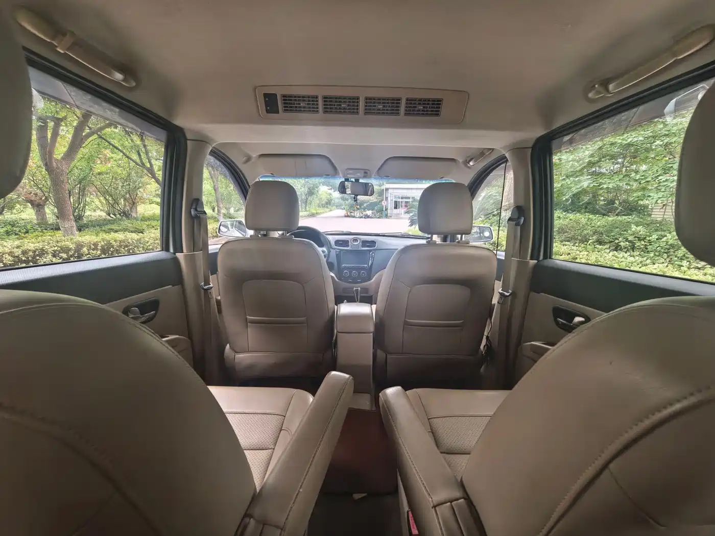 Wuling Motors Wuling Hongguang 2015 2014 1.5L S Automatic Comfort
