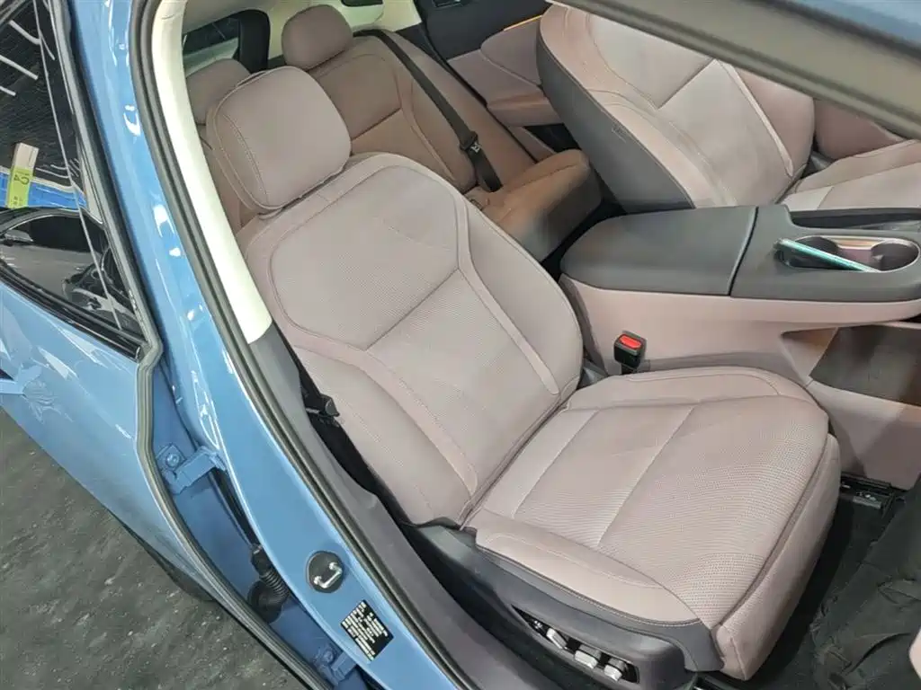 Hongqi Tiangong 06 2025 660 AWD Smart Selection фото 25