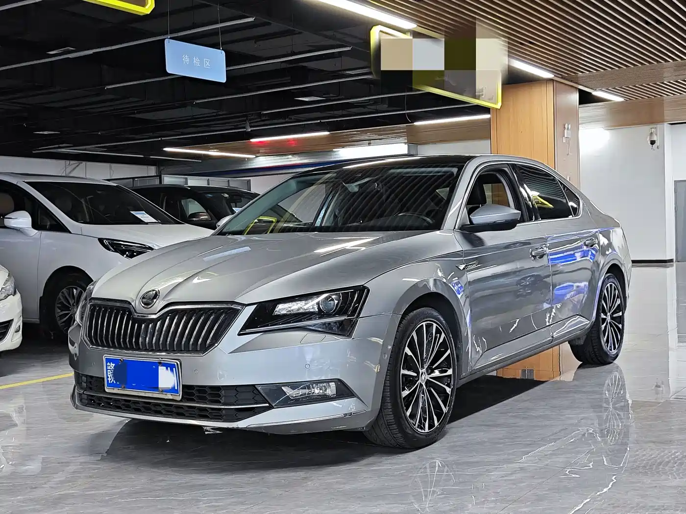 Škoda Superb