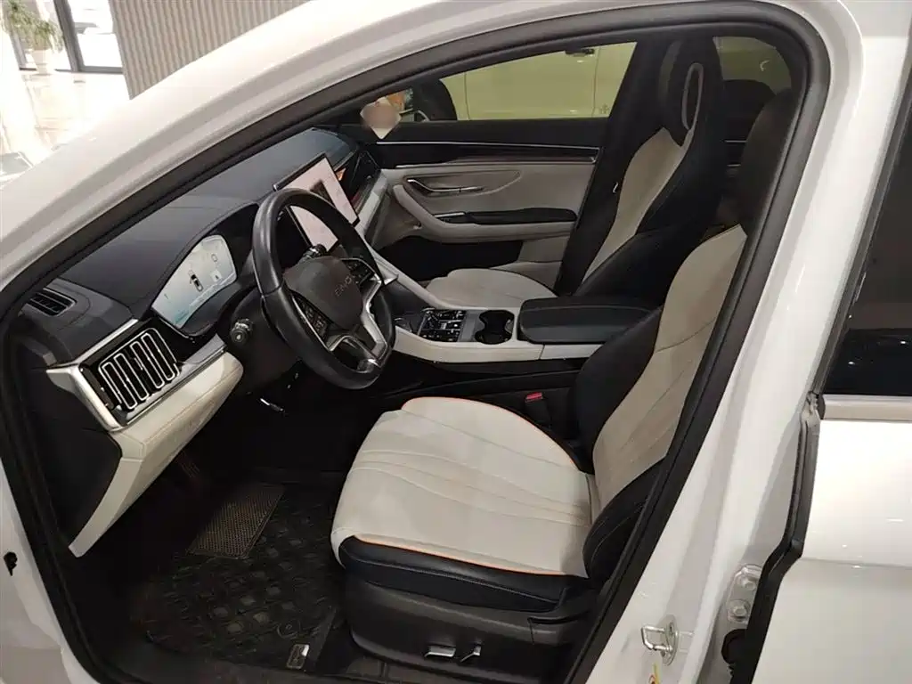 BYD Song PLUS PHEV 2023 Champion Edition DM-i 110KM Flagship PLUS фото 15