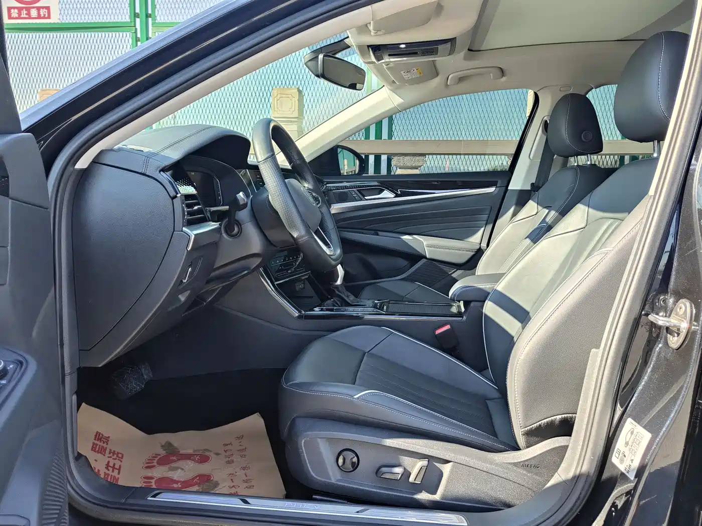 VOLKSWAGEN PASSAT NEW ENERGY