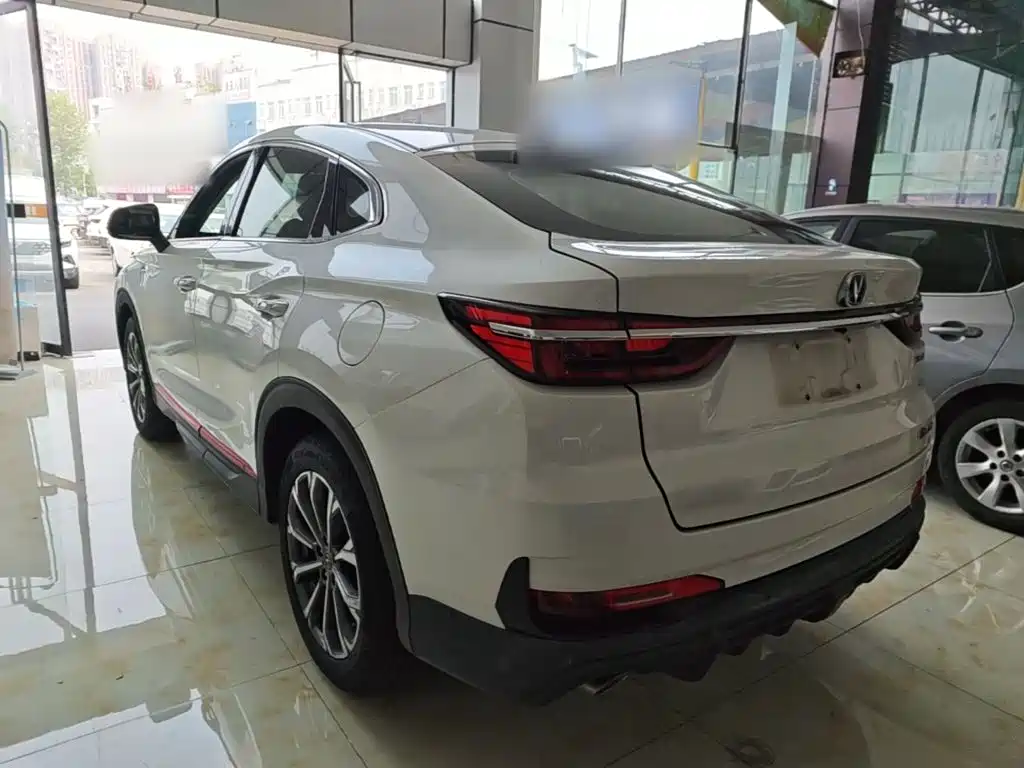 Changan CS85 COUPE 2021 2021 1.5T DCT Luxury