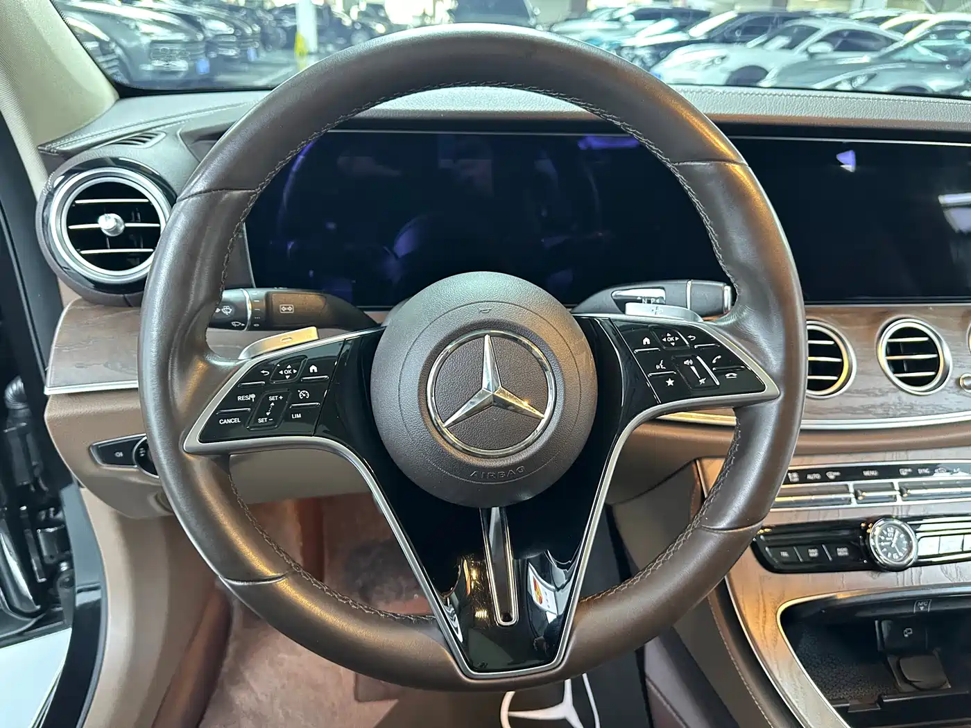 MERCEDES-BENZ E-CLASS