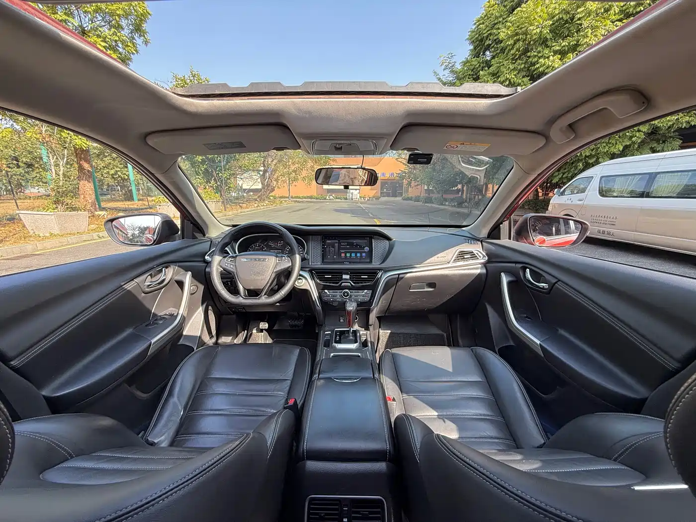 Venucia T90 2017 2017 2.0L CVT Smart Edition
