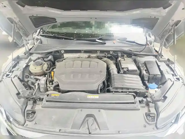 Volkswagen FAW-Volkswagen CC 2023 380TSI Eye-catching Edition — фото 3
