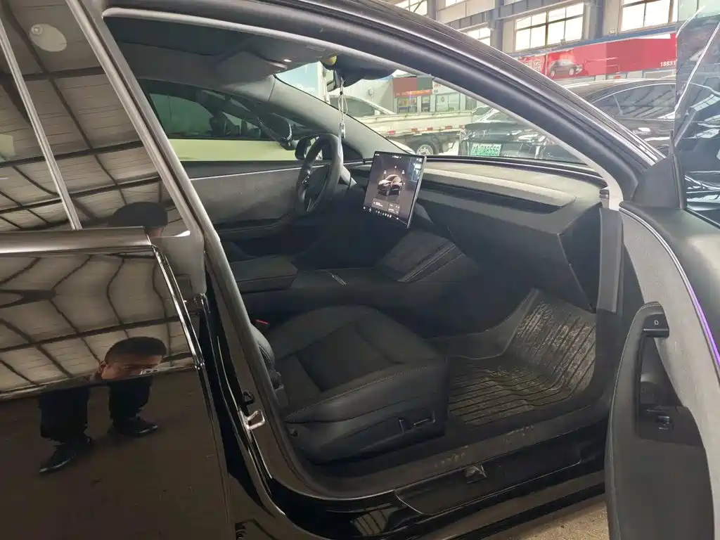 2026 Tesla Model 3