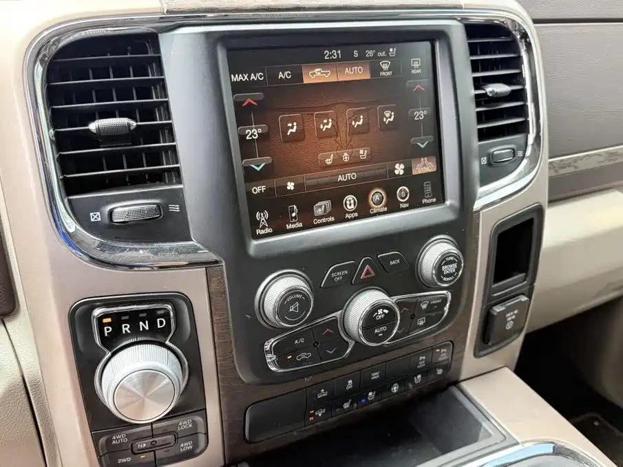 RAM Trucks 2017 2016 1500 Night Package