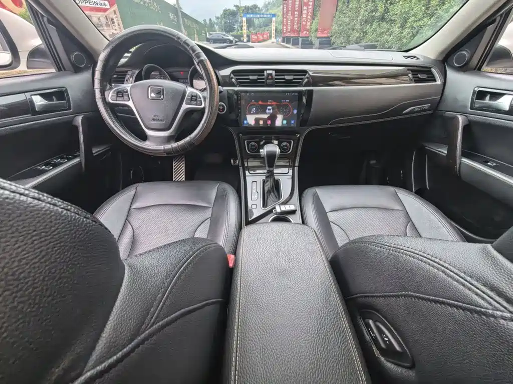 صورة 12 - Zotye T600