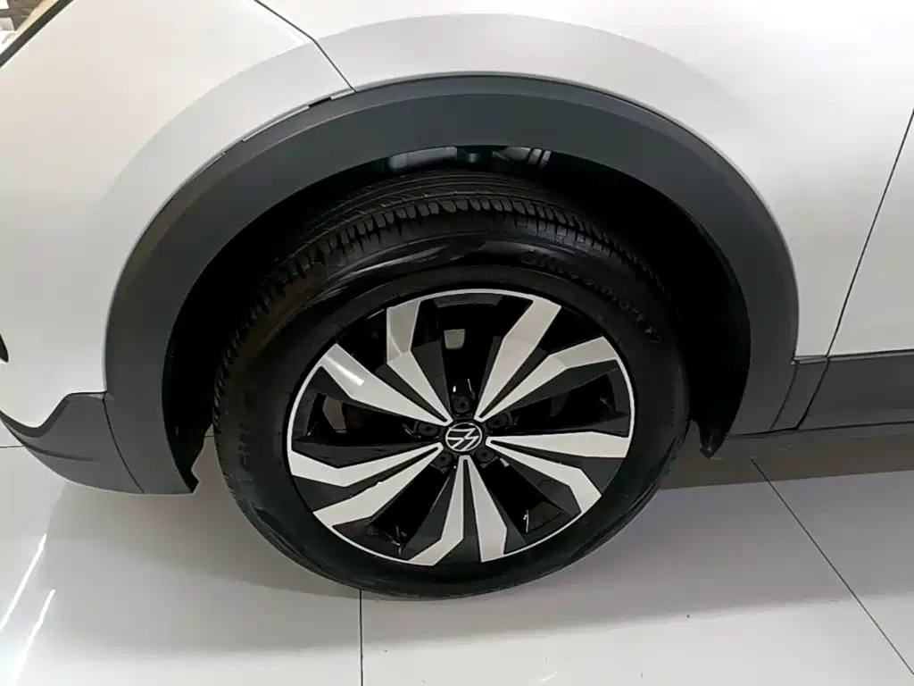 Volkswagen Tharu 2025 2025 New Edge 1.5L Aspiration Edition