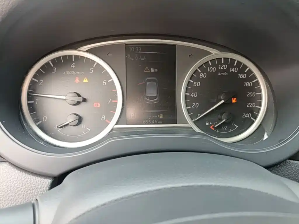 Nissan Tiida, миниатюра 8