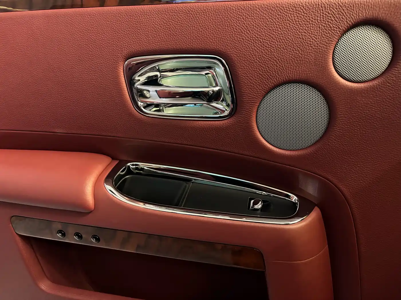 Photo 19 - Rolls-Royce Ghost