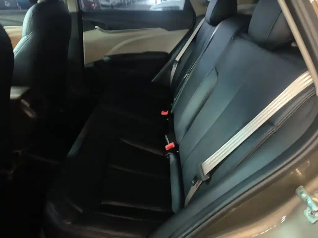 Фото 17 - Buick Excelle