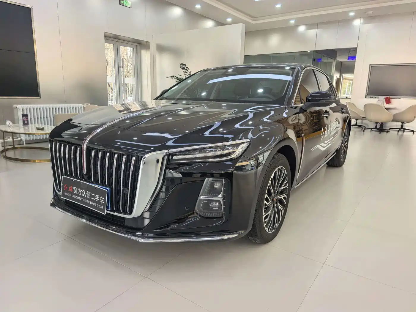 Hongqi H5 2025 2.0T Automatic Flag Celebration 500,000 Units Anniversary Edition