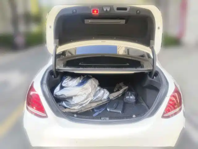 Mercedes-Benz C-Class 2017 Facelift C 180 L Fashion Sport Edition — фото 5