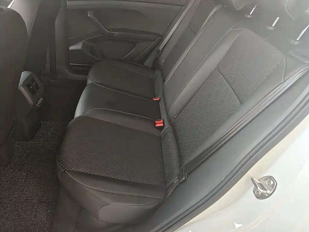 Volkswagen Tacqua 2020 2020 1.5L Automatic Joy Edition