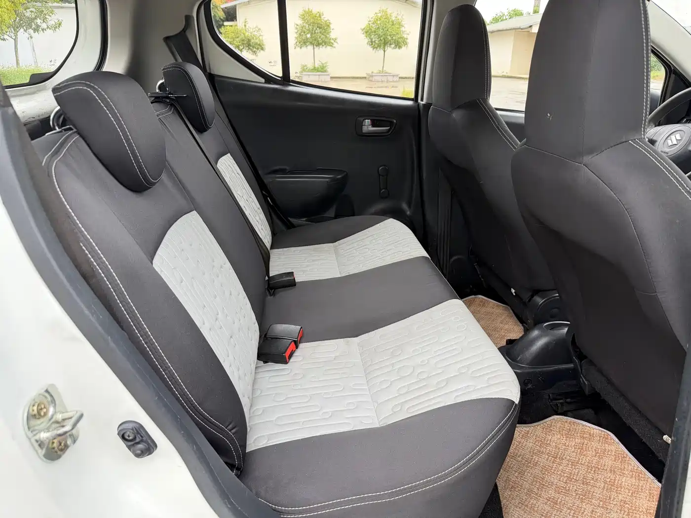 Suzuki Alto 2015 2015 1.0L Manual Limited Edition