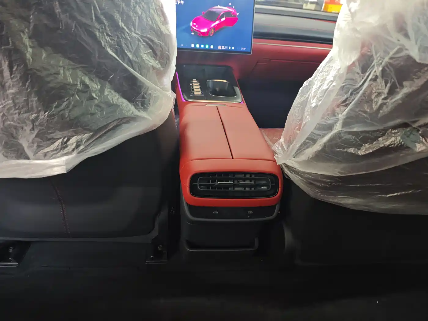 Xiaomi Auto Xiaomi SU7 2024 AWD Max Founder's Edition фото 5