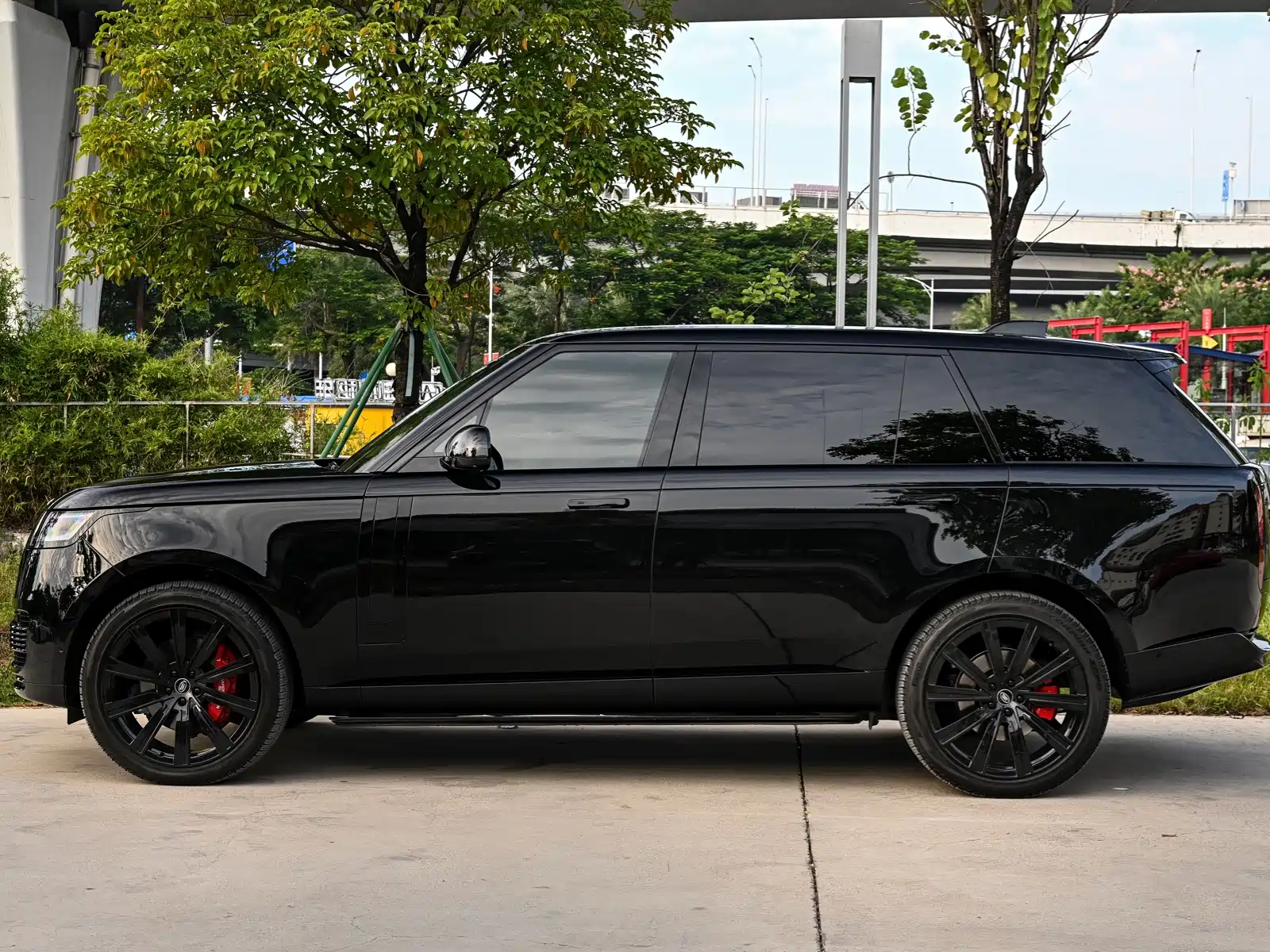 Фото 2 - Land Rover Range Rover
