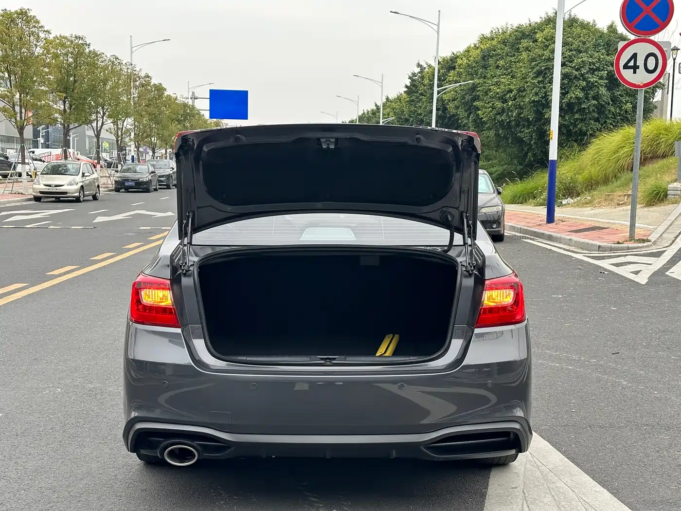 Subaru Legacy 2020 2.5i AWD Style Edition фото 31