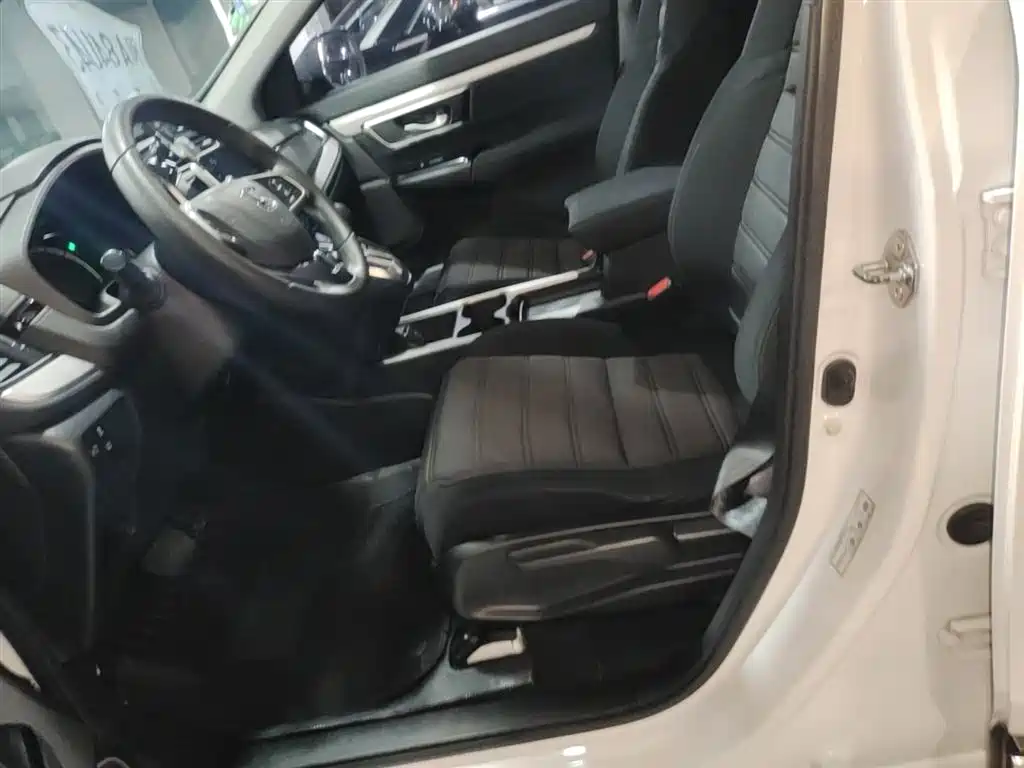 Фото 15 - Honda CR-V