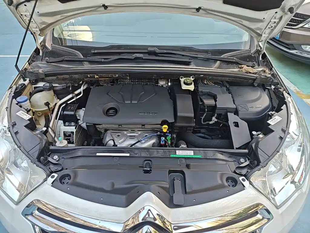 Photo 20 - Citroën C4L