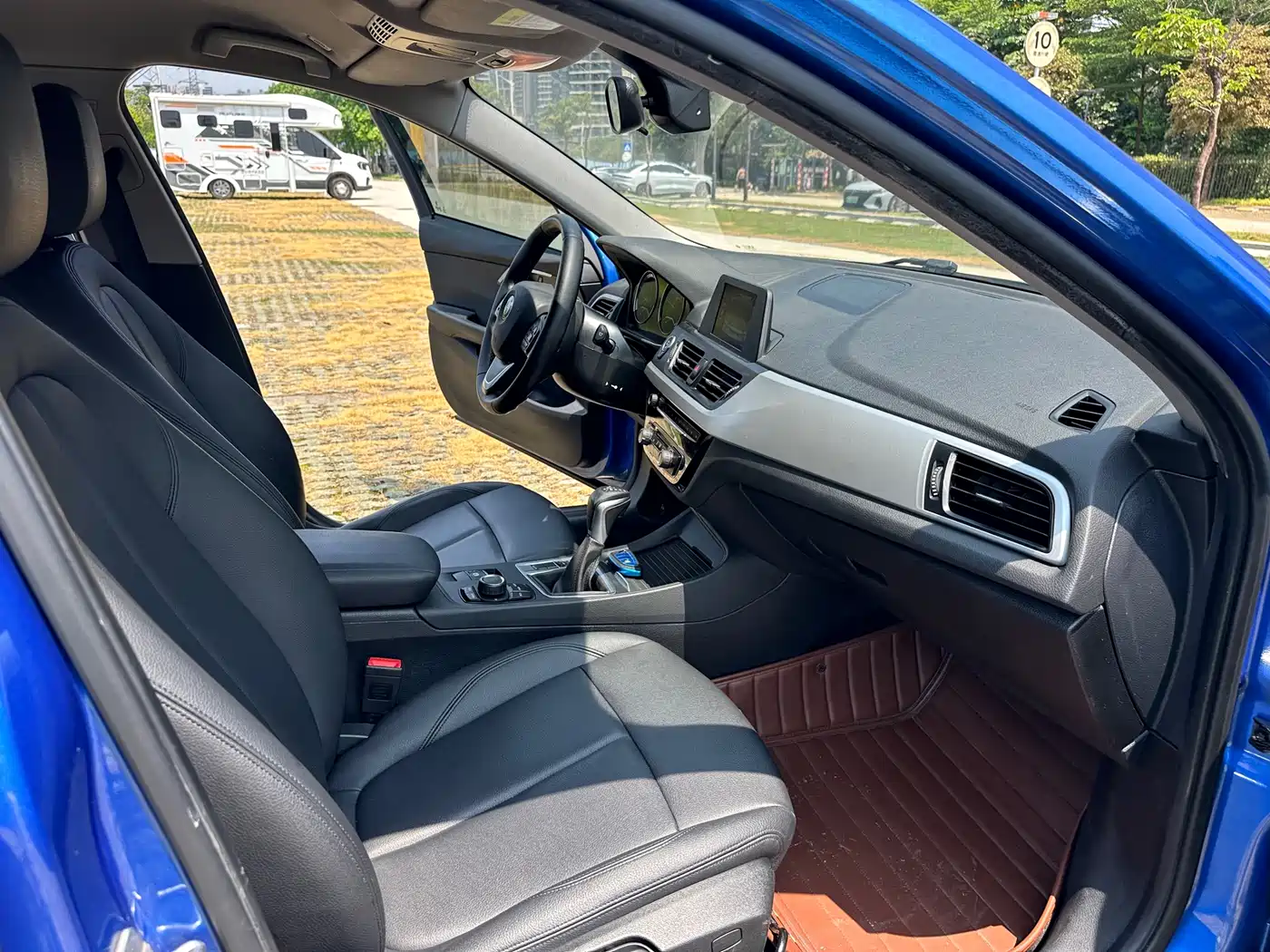 BMW 1 Series 2019 118i Fashion Edition фото 12