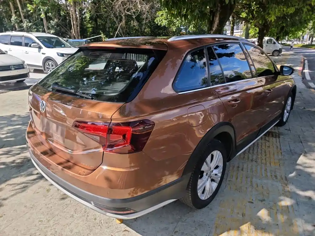 Volkswagen C-TREK 2018 2018 230TSI DSG Comfort