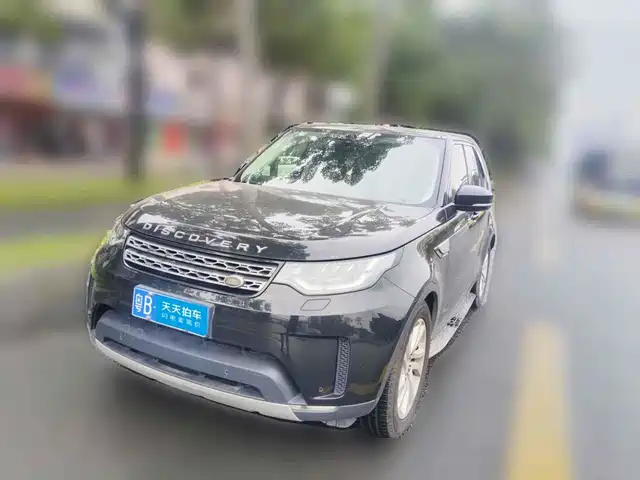 Land Rover Discovery 2017 3.0 SC V6 HSE — фото 1