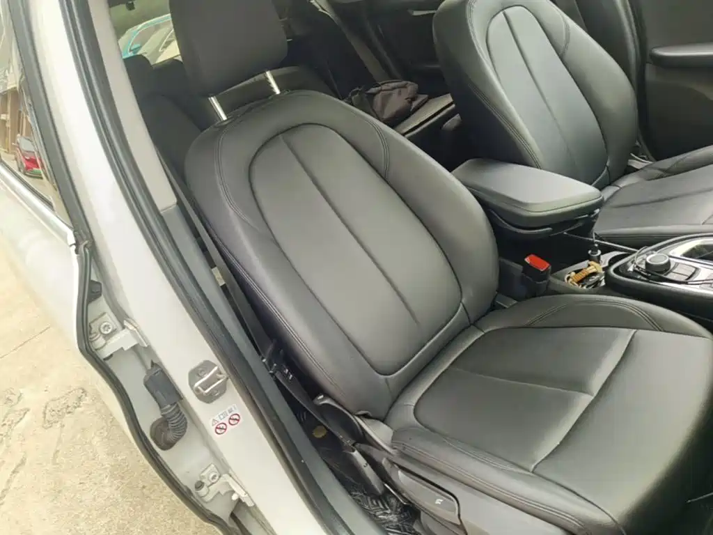 BMW 2 Series Touring 2019 2019 218i Leading