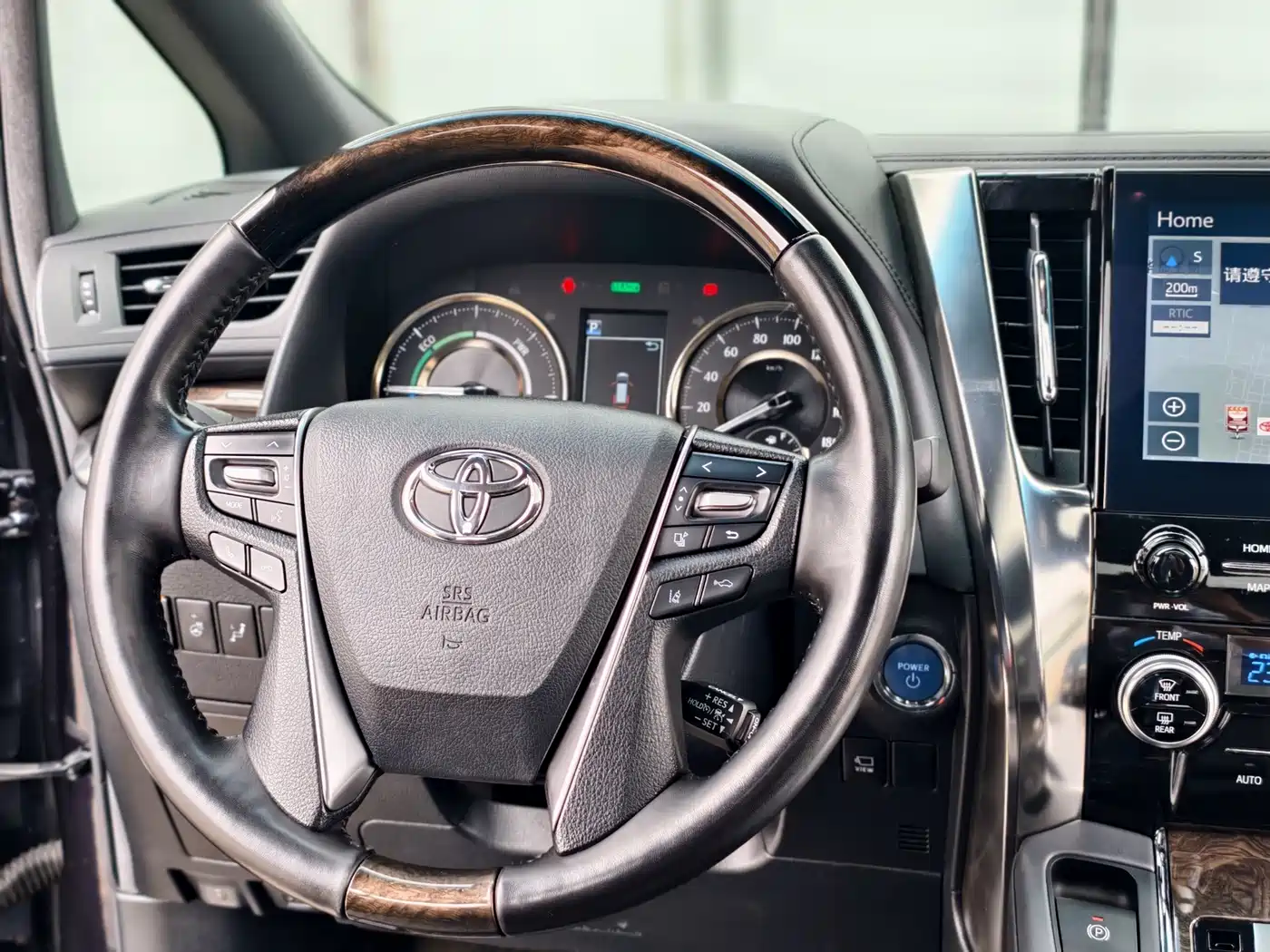 Toyota Vellfire 2021 Crown Hybrid 2.5L HV Supreme Edition фото 14