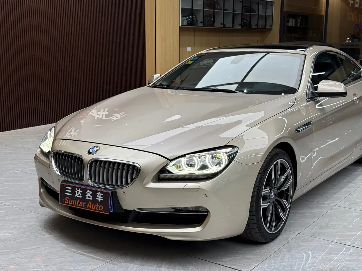 BMW 6 Series 2012 650i Coupe фото 4