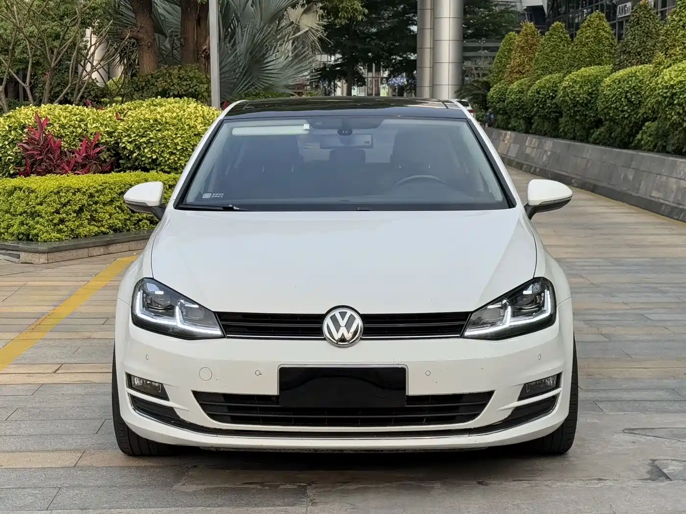 Volkswagen Golf 2014 1.4TSI Automatic Luxury фото 2