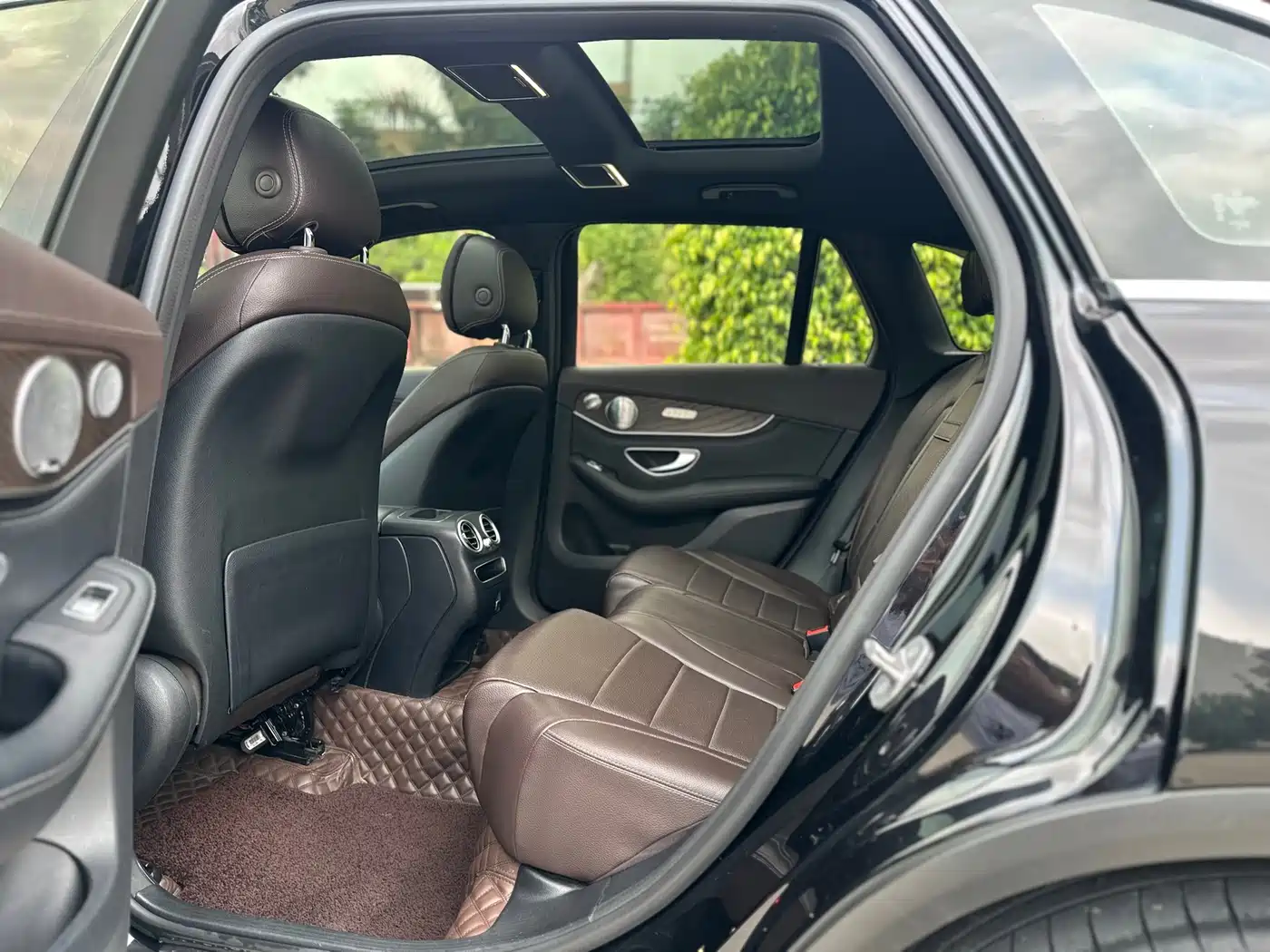 Mercedes-Benz GLC 2020 GLC 300 L 4MATIC Dynamic фото 5