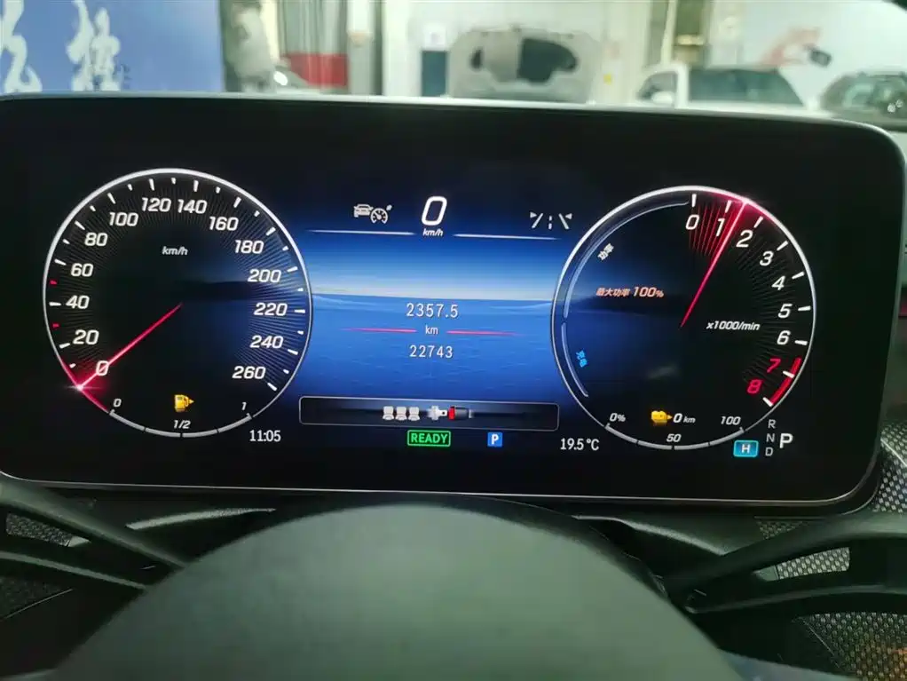 Mercedes-Benz C-Class New Energy 2023 C 350 eL фото 12