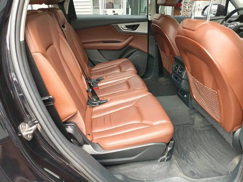 Audi Q7 2019 45 TFSI Comfort фото 7