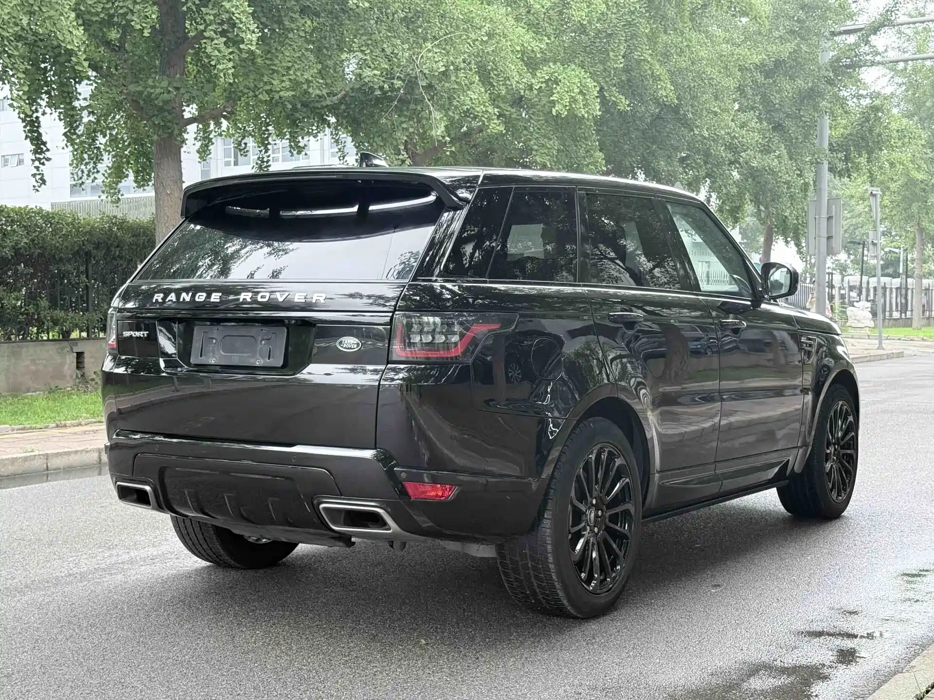 Photo 4 - Land Rover Range Rover Sport