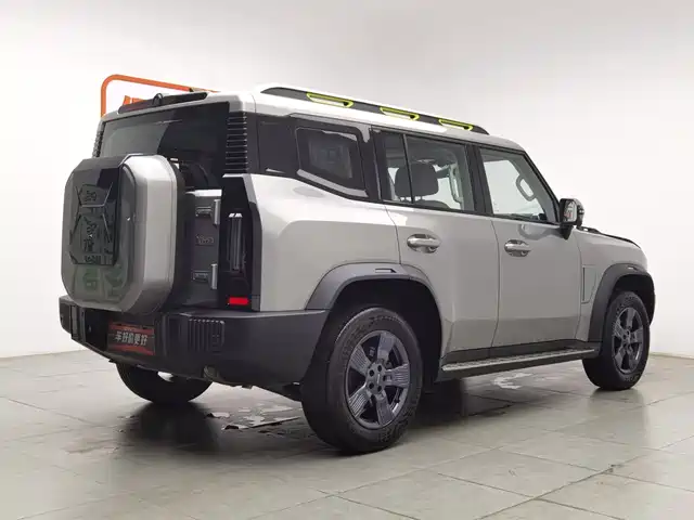 Jetour Traveler 2023 Model 1.5T 2WD Discovery PRO — фото 2