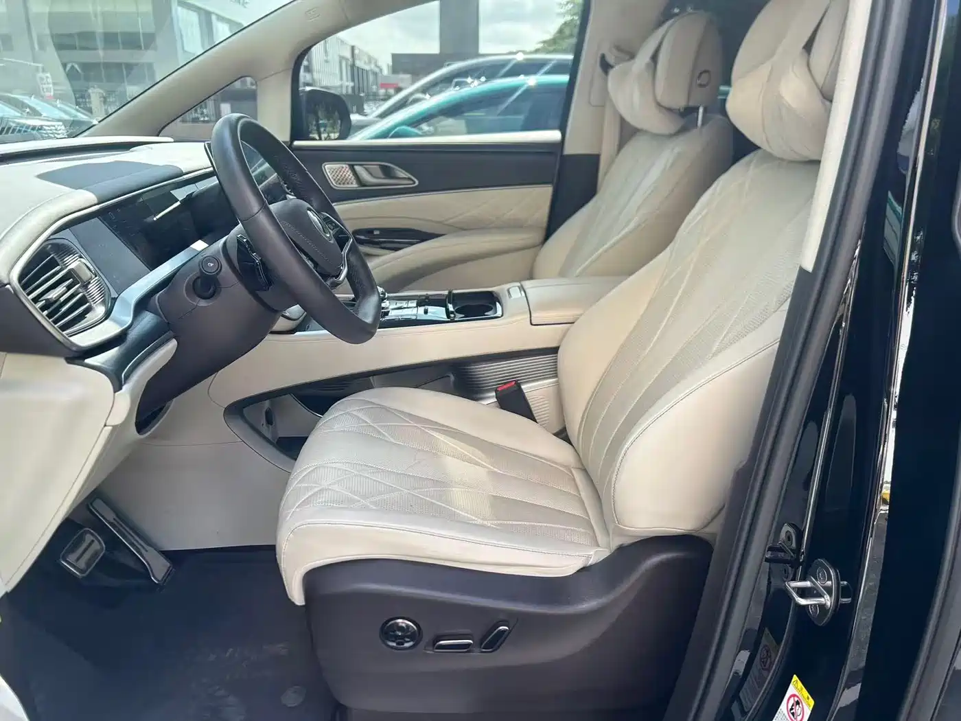 Denza D9 2025 Model DM-i Smart Drive Edition 1020 AWD Flagship фото 4